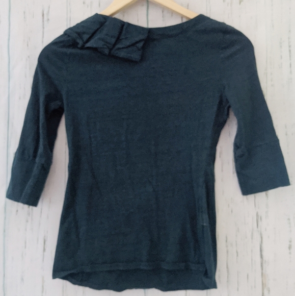 3/$20 Anthropologie Postmark Green Ruffle Top - Picture 5 of 7